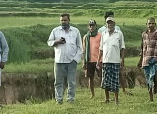 राजस्व मंत्री की भी नहीं सुनते जिले के अधिकारी
