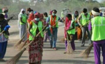 सम्मान और मुक्ति के लिए संघर्षरत सफाई कर्मी