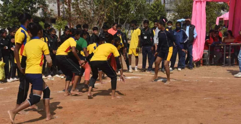 एकलव्य आवासीय विद्यालय में संपन्न हुआ संभाग स्तरीय खेल, सांस्कृतिक एवं बौद्धिक प्रतियोगिता