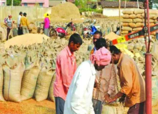 धान खरीदी में लापरवाही: निलंबित हुए दो केंद्र प्रभारी