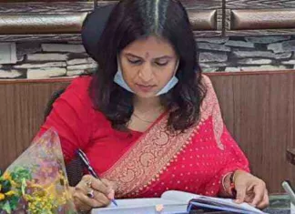 एक दिन में कलेक्टर श्रीमती साहू की दो बड़ी करवाई : हरदीबाज़ार-तरदा सड़क के बाद एनएच 149 बी में भू अर्जन में अनियमितता करने वालों पर सख़्त हुई कलेक्टर