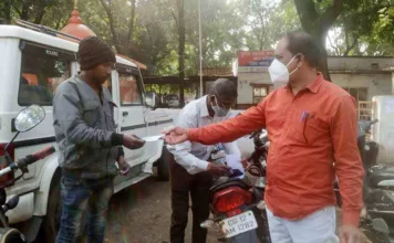 कोविड संक्रमण से बचाव व सुरक्षा: कोविड प्रोटोकाल का पालन कराने निगम अमला लगातार कर रहा कार्यवाही