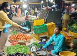 प्रदेश यूथ कांग्रेस द्वारा मास्क पहनो छत्तीसगढ़ संपर्क अभियान जारी