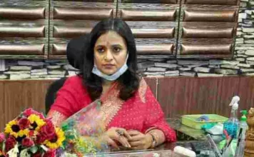 कलेक्टर श्रीमती साहू ने समय सीमा की बैठक में दिए निर्देश