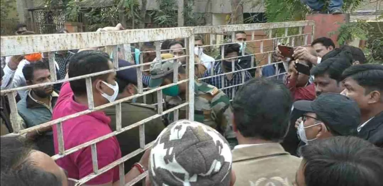 रायगढ़ के तहसील कार्यालय में मारपीट की निंदा से प्रदेश के शासकीय सेवकों में आक्रोश: तहसीलदार, नायब तहसीलदार सोमवार से काम बंद