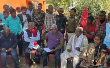 सरकारी टेंडर की आड़ में बालू माफिया और पुलिस गठजोड़ के तहत ग्रामीणों पर हुए हमले