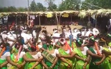 सिलगेर की आदिवासी सभा में बादल सरोज का संदेश: हिटलर, तोजो, मुसोलिनी हारे हैं, भूपेश बघेल भी हटेंगे पीछे