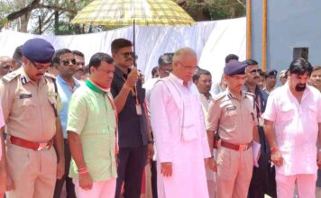झीरम घाटी हत्याकांड की 09 वीं बरसी: मुख्यमंत्री ने दी शहीदों को श्रद्धांजलि
