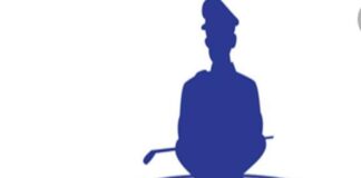 अब तुझे कौन बचायेगा री, डैमोक्रेसी