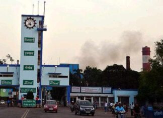 ठेका श्रमिक के ऊपर जा गिरा क्रेन का हुक: भिलाई स्टील प्लांट में गंभीर दुर्घटना