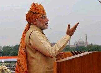 लाल किले की प्राचीर से प्रधानमंत्री के 83 मिनट का उद्बोधन सार: खाया पीया कुछ नहीं, गिलास फोड़ा आठ आने