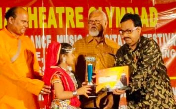 विश्व स्तरीय डांस प्रतियोगिता में अंशिका ने मारी बाजी