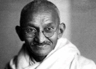 नये भारत के नये राष्ट्रपिता: गांधी को जाने दो, भागवत को आने दो !