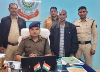 पूर्व बालको कर्मी बालेश्वर चौबे का हत्यारा गिरफ्तार: पैसे के लिए बेटे ने मार डाला बाप को