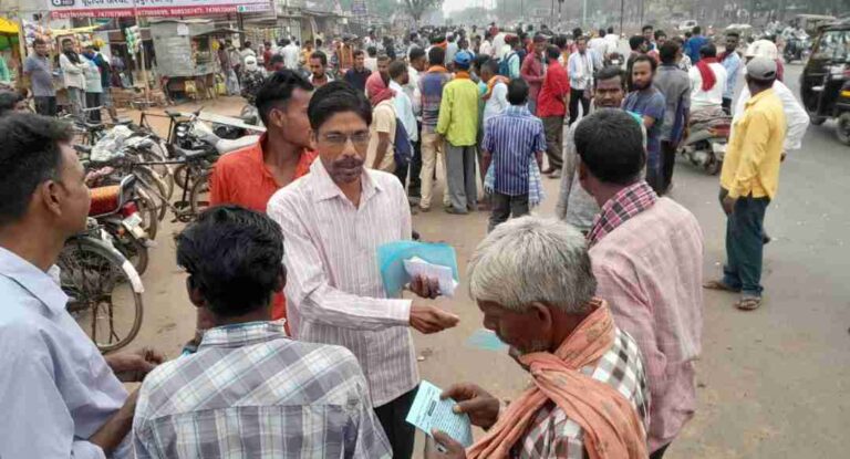 श्रम विभाग की लापरवाही: निर्माण मजदूर पंजीयन व कल्याणकारी योजनाओं से हो रहे वंचित