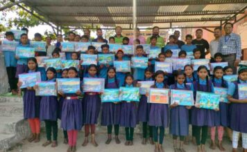 मानव सेवा मिशन ने सोनपुरी स्कूल के बच्चों के साथ मनाया अपना स्थापना दिवस