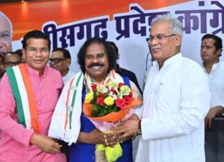 छत्तीसगढ़: नंदकुमार साय हुए कांग्रेस के साथ