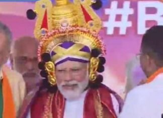 कर्नाटक: डबल इंजनियों की सांप्रदायिक पैंतरेबाजी