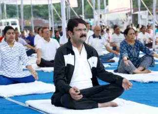 9वां अंतर्राष्ट्रीय योग दिवस: जीवन में स्वास्थ्य ठीक है तो सब कुछ है-विधायक प्रकाश नायक
