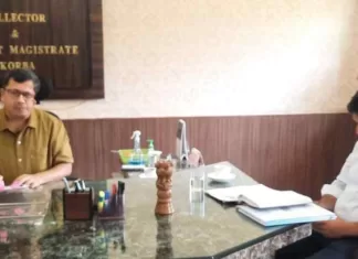 कलेक्टर संजीव कुमार झा कोरबा से हुए भारमुक्त, श्री विश्वदीप ने लिया प्रभार