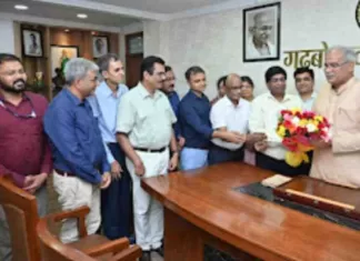 जनसंपर्क अधिकारी संघ छत्तीसगढ़ के प्रतिनिधियों ने मुख्यमंत्री से भेंट कर जताया आभार