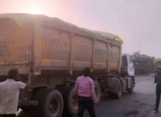 रायगढ़: अवैध फ्लाई ऐश परिवहन व निस्तारण पर लगातार कार्यवाही जारी; चालू वर्ष में सितम्बर माह तक लगाया गया 44 लाख 81 हजार का जुर्माना