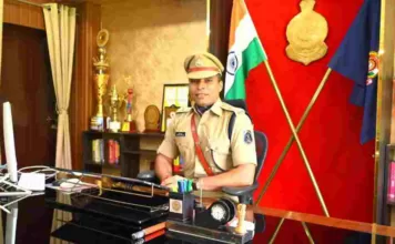 कोरबा: नवपदस्थ पुलिस अधीक्षक जितेंद्र शुक्ला ने विधानसभा चुनाव के मद्देनजर पुलिस अधिकारियों की ली बैठक