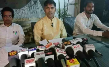 सिद्धी दात्री यात्रा सेवा समिति ने कहा त्रिपुर यात्रा समिति के संचालक कर रहे प्रताड़ित: न्याय के लिए दर-दर भटकने को मजबूर