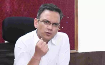 मतगणना कक्ष में मोबाइल फोन प्रतिबंधित