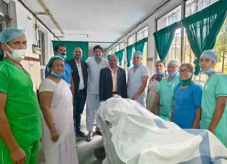 जिले में पहली बार हुआ घुटना प्रत्यारोपण का सफल आपरेशन