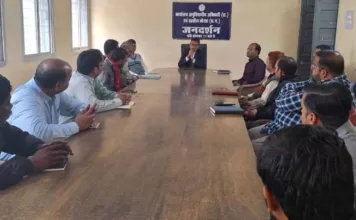 एसडीएम कोरबा ने ली ट्रांसपोर्टर्स की बैठक: नियमों की अनदेखी पर होगी कार्यवाही