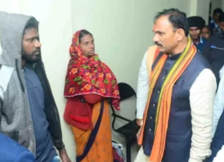 डॉक्टरों को भगवान मानने वाले स्वास्थ्य मंत्री का कोरबा दौरा: अस्पतालों की जांच और टोकन सिस्टम का शुभारंभ
