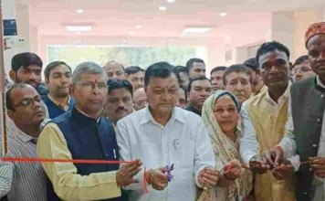 कैबिनेट मंत्री श्री देवांगन ने जिला कार्यालय के नवनिर्मित सभाकक्ष का किया शुभारंभ