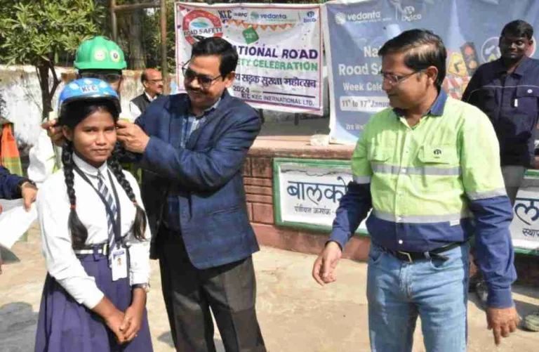 BALCO ने संयंत्र और समुदाय में राष्ट्रीय सड़क सुरक्षा माह पर चलाया जागरूकता अभियान