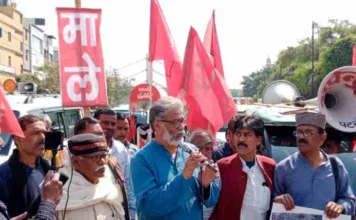 पटना में दिल्ली नमाजियों पर हिंसा के खिलाफ प्रदर्शन; दीपंकर भट्टाचार्य ने कहा- नमाजी नागरिकों पर नहीं, संविधान पर लात मारी गई!