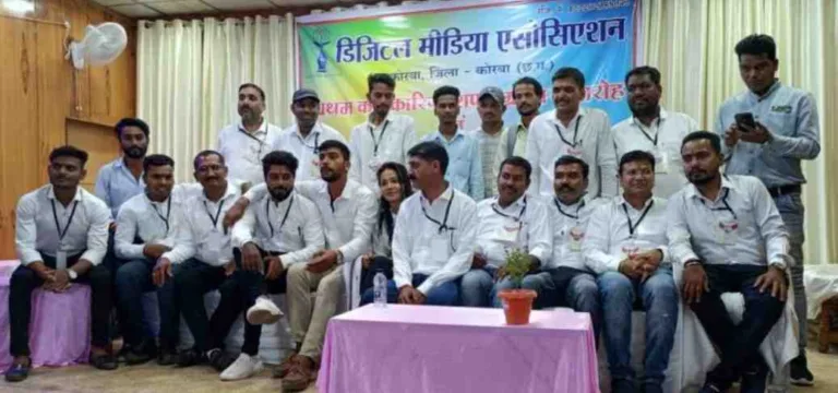 डिजिटल मीडिया एसोसिएशन ने वृद्धाश्रम में मनाई अपनी पहली वर्षगांठ: जनसेवा के नए आयाम, नई पहचान