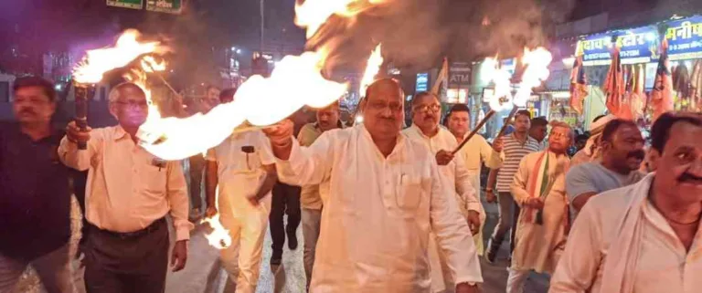 कांग्रेस पार्टी के खातों को फ्रीज करने और आयकर नोटिस के विरोध में कोरबा में विरोध प्रदर्शन