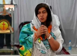 कोरबा में ईसाई धर्मावलंबियों ने स्वागत और आशीर्वाद के साथ किए भाजपा प्रत्याशी की जीत की आराधना