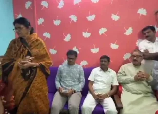 आंगनबाड़ी कार्यकर्ता, मितानिनों व रसोईया का वेतन बढ़ाएगी कांग्रेस सरकार