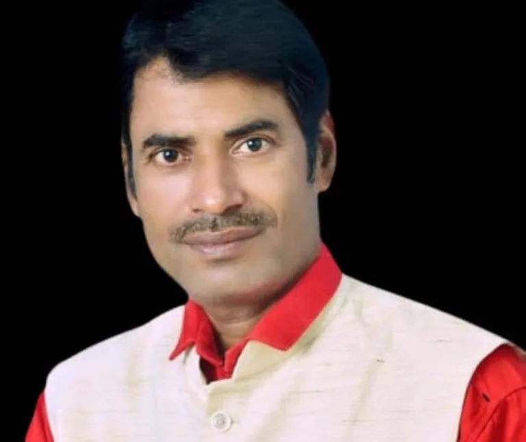 क्रांतिकारी विचारों से ही देश और दुनिया में न्याय और शांति कायम की जा सकती है!