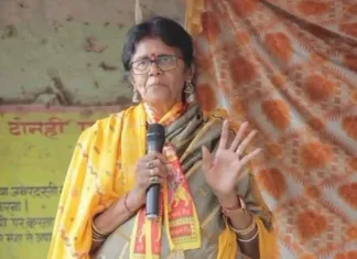 कांग्रेस की सरकार ने विकास किया, मोदी ने देश बेचने के सिवा कुछ नहीं किया