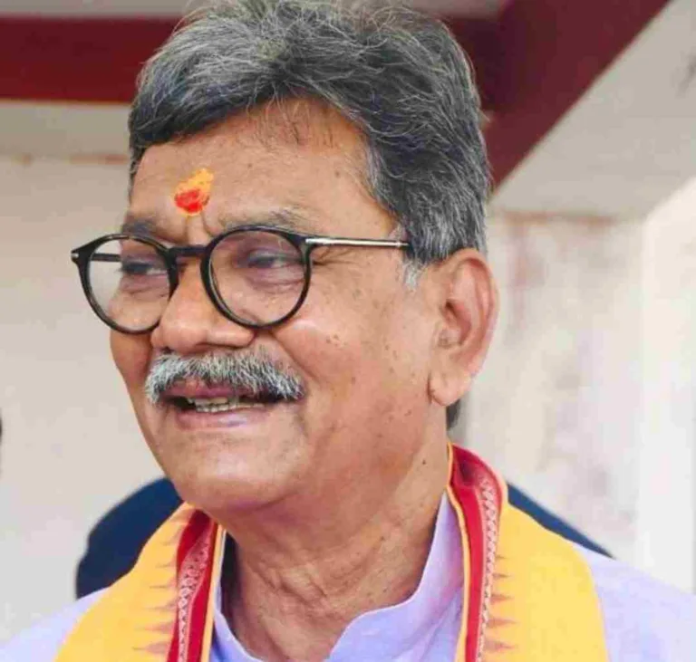 बीजेपी के चुनावी घोषणा पत्र में महंगाई और बेरोजगारी का कोई ठोस समाधान नहीं: डॉ चरणदास महंत