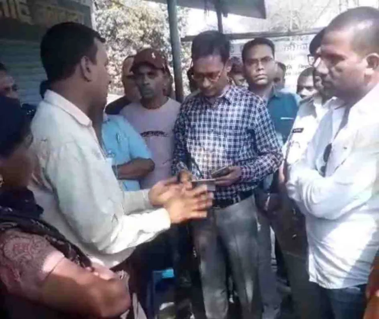 बालको ट्रेलर ऑटो दुघर्टना में मृत चालक के परिवार को एक लाख रुपये मुआवजा: हड़ताल खत्म!