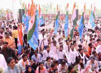 कांग्रेस प्रत्याशी ज्योत्सना महंत के नामांकन समारोह में दिग्गजों का जमावड़ा: जनसभा में उमड़ा जन-सैलाब!
