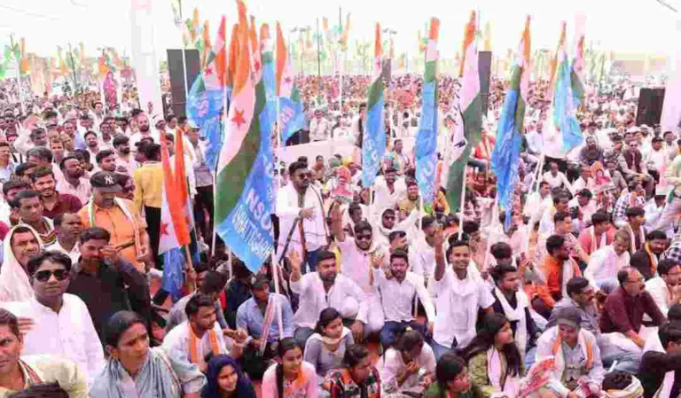 कांग्रेस प्रत्याशी ज्योत्सना महंत के नामांकन समारोह में दिग्गजों का जमावड़ा: जनसभा में उमड़ा जन-सैलाब!