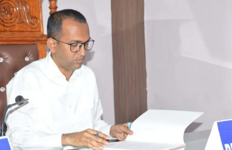 बालको में अब सुबह और शाम भारी वाहनों पर लगा प्रतिबंध: धीमी होगी रफ्तार!