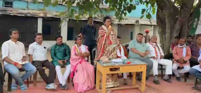 सभी को 25 लाख रुपए तक का निःशुल्क इलाज, श्रमिकों को जीवन बीमा का लाभ देगी कांग्रेस सरकार!