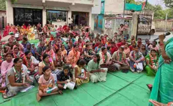 गरीब महिलाओं को 8333 रुपए, आंगनबाड़ी वर्कर्स, आशा, मिड-डे-मिल कर्मियों को दोगुना मानदेय