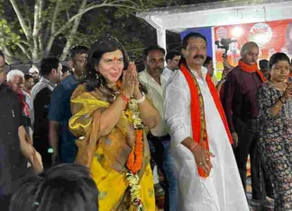 भाजपा प्रत्याशी सरोज पांडे का कोरबा लोकसभा क्षेत्र के गेवरारोड एवं छूरी क्षेत्र में भव्य रोड शो!
