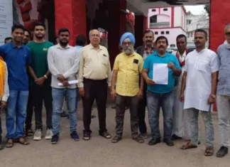 छत्तीसगढ़ में सुरक्षा बलों के द्वारा 10 आदिवासियों की हत्या पर विरोध प्रदर्शन, सौंपा ज्ञापन!